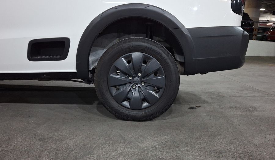 Volkswagen Saveiro 1.6 ROBUST CABINA SENCILLA Pickup 2024