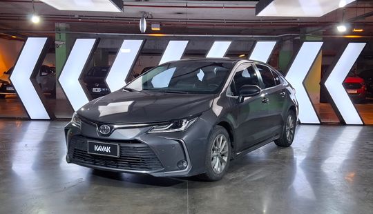 Toyota • Corolla