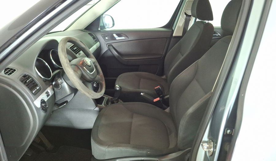 Skoda Yeti 1.4 TSI ENTRY Suv 2012