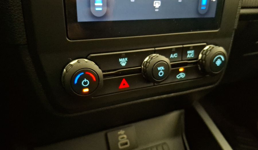 Ford Ranger 2.0 DSL XLS 4WD Pickup 2024