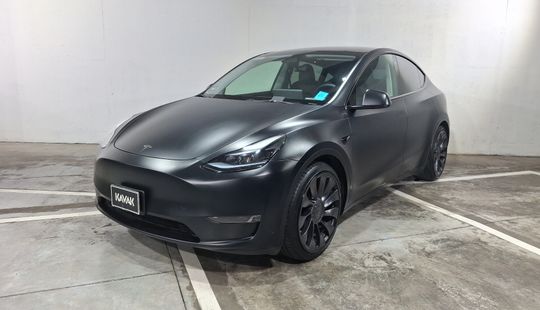 Tesla • Model Y