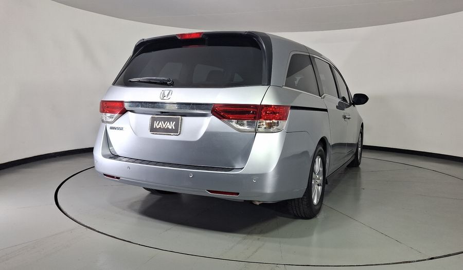 Honda Odyssey 3.5 LX Minivan 2016