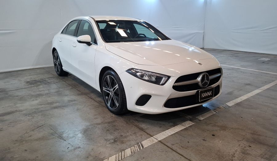 Mercedes Benz Clase A 1.3 200 PROGRESSIVE DCT Sedan 2022