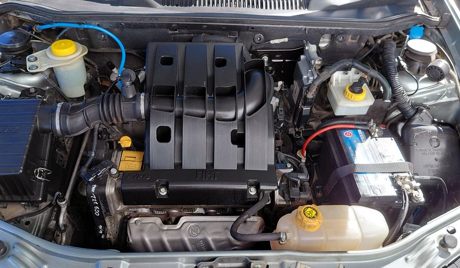 Fiat Palio 1.4 FIRE TOP Hatchback 2016