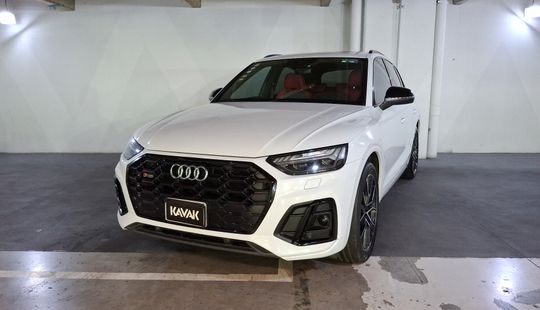 Audi • SQ5