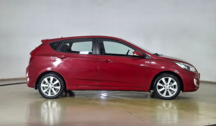 Hyundai Accent 1.6 RB GLS FULL Hatchback 2015