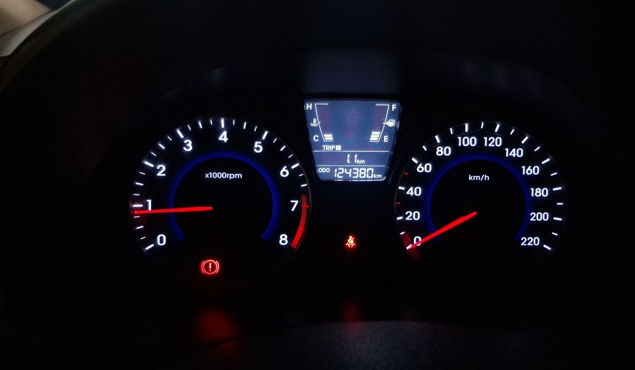 Hyundai Accent 1.6 RB GLS FULL Hatchback 2015