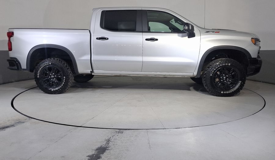 Chevrolet Cheyenne 6.2 CHEYENNE ZR2 D AUTO 4WD Pickup 2022