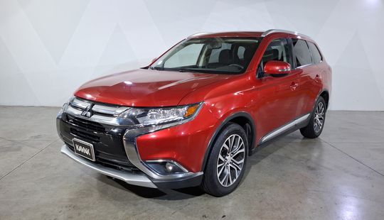 Mitsubishi • Outlander