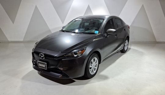 Mazda • Mazda 2