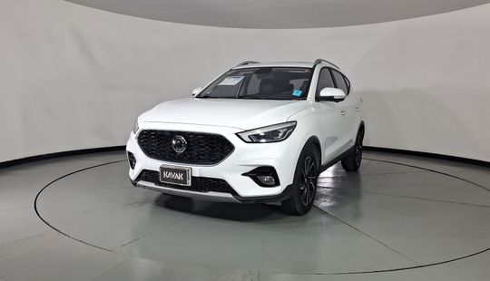 2023 • 26,880 km • Automático