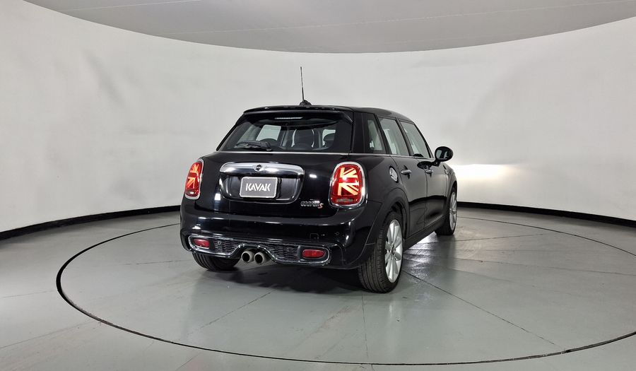 Mini Cooper S 2.0 COOPER CHILI DCT Hatchback 2019