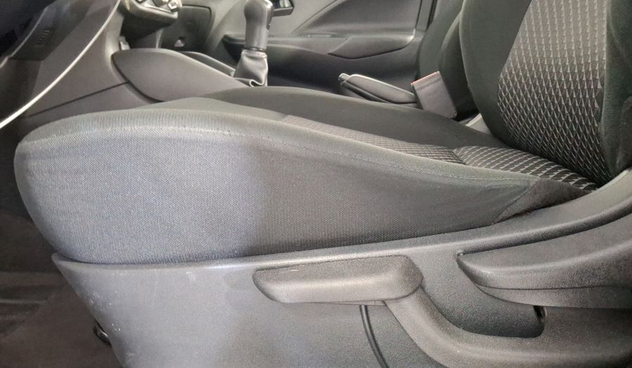 Nissan Versa 1.6 SENSE Sedan 2023