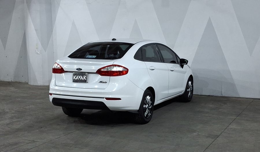 Ford Fiesta 1.6 S MT Sedan 2015