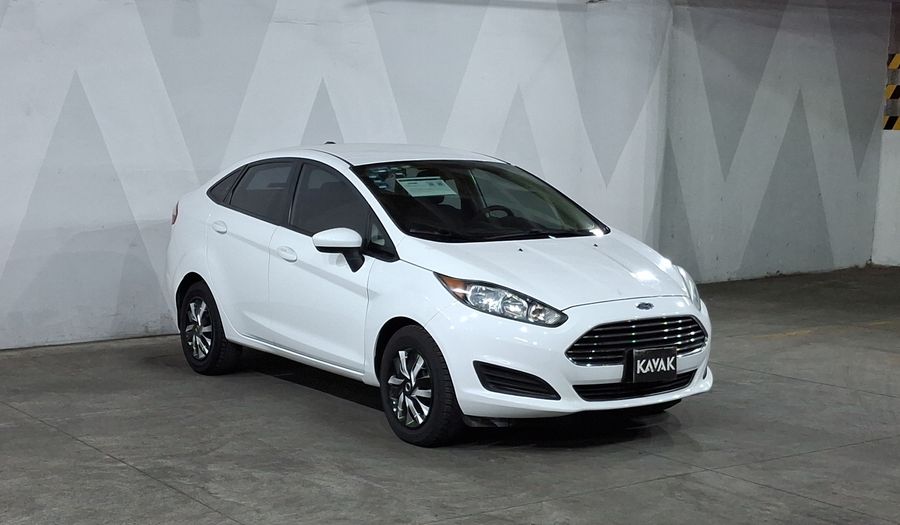 Ford Fiesta 1.6 S MT Sedan 2015