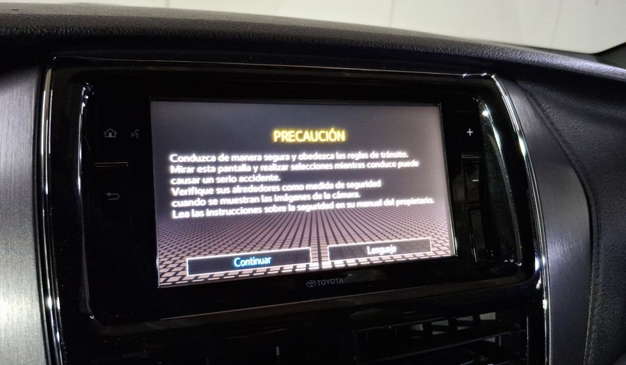 Toyota Yaris 1.5 S CVT Hatchback 2021