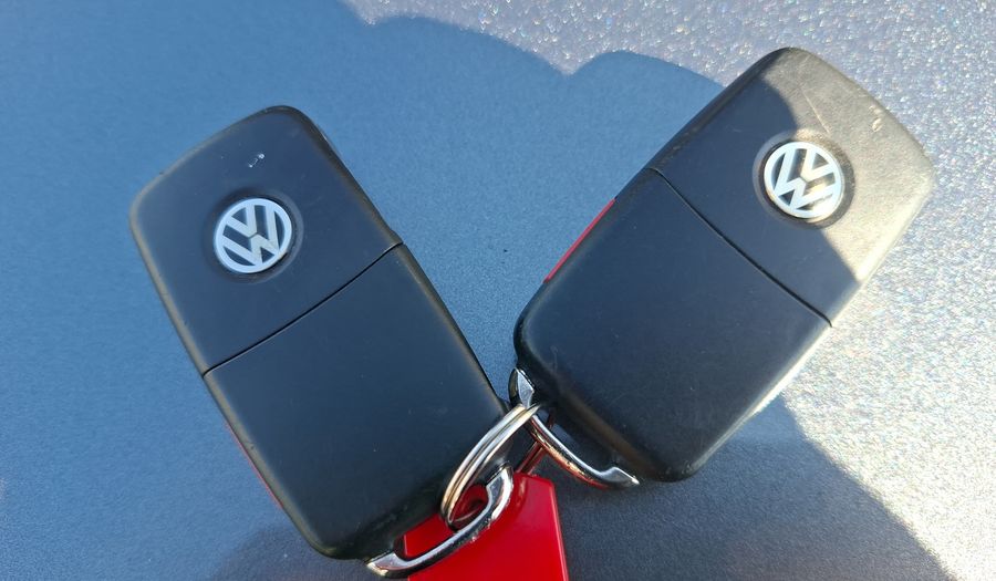 Volkswagen Bora 2.0 TDI ADVANCE Sedan 2017