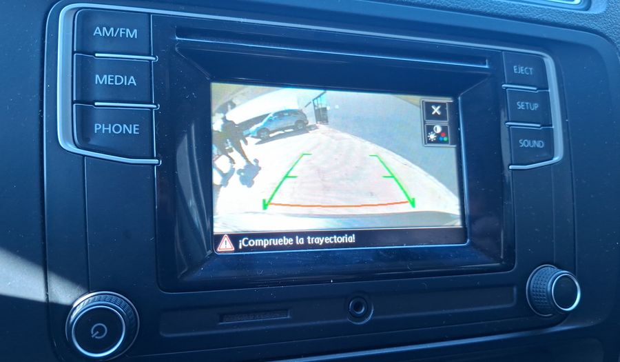 Volkswagen Bora 2.0 TDI ADVANCE Sedan 2017
