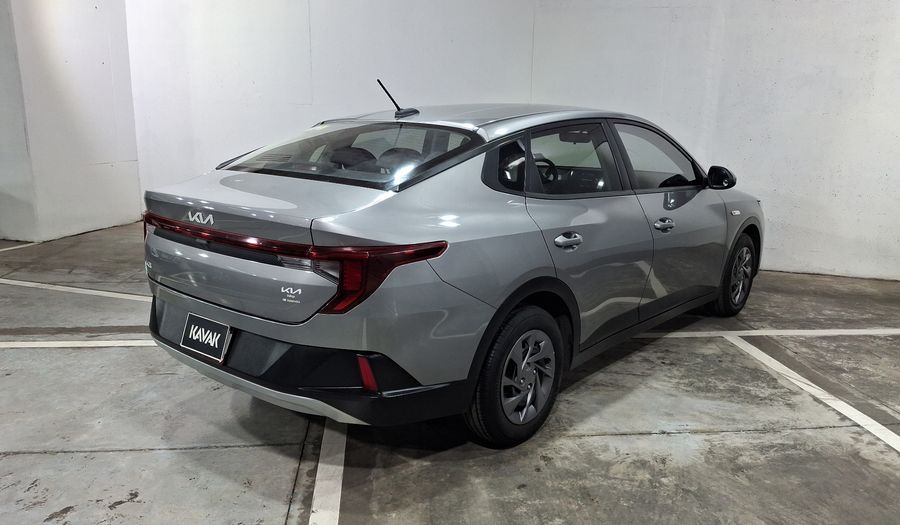 Kia K3 1.6 L AUTO Sedan 2024