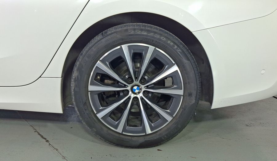 Bmw Serie 3 2.0 320I AUTO Sedan 2021