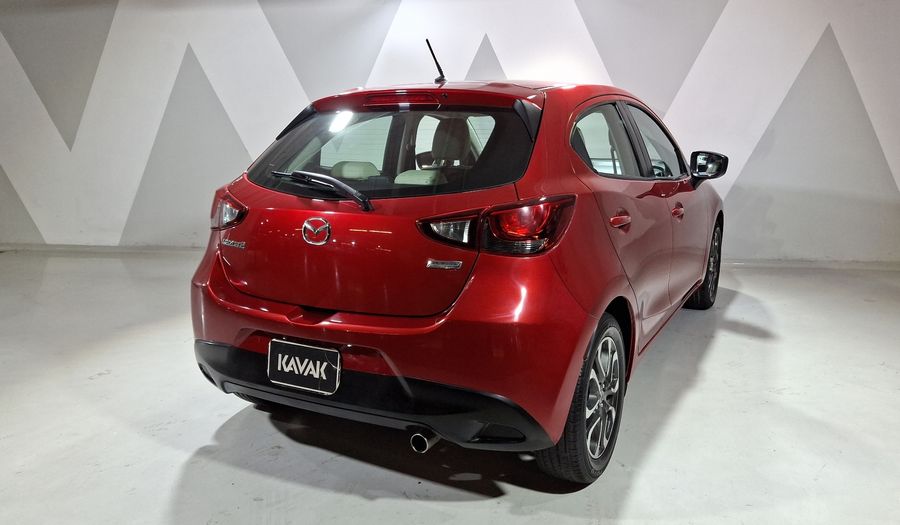 Mazda 2 1.5 I GRAND TOURING TA Hatchback 2016