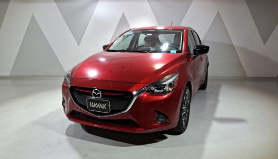 Mazda • Mazda 2