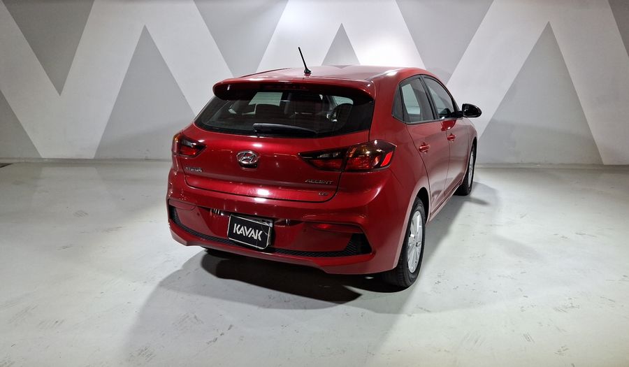 Hyundai Accent 1.6 GL MID Hatchback 2021
