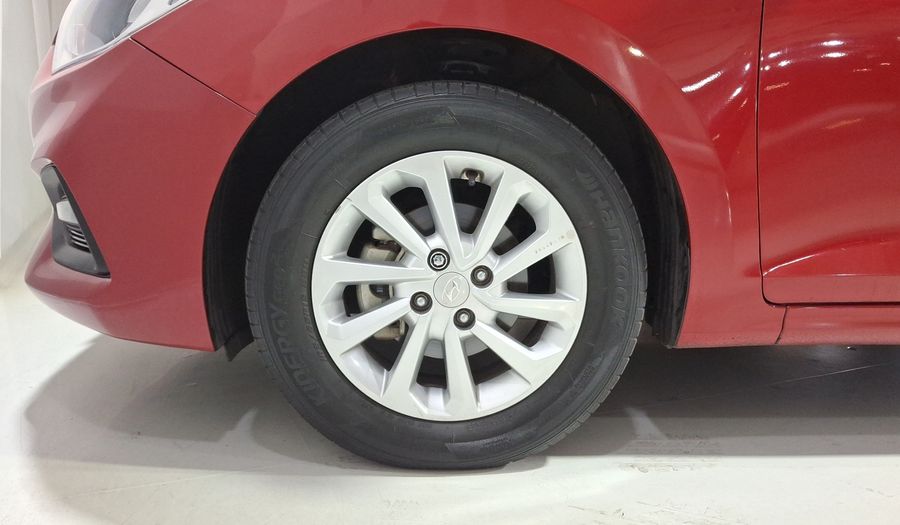 Hyundai Accent 1.6 GL MID Hatchback 2021