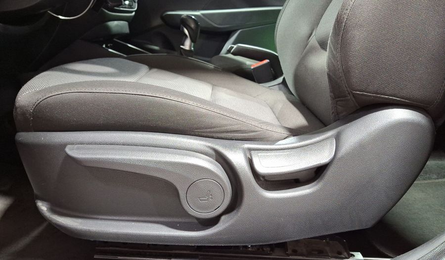 Hyundai Accent 1.6 GL MID Hatchback 2021