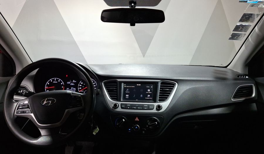 Hyundai Accent 1.6 GL MID Hatchback 2021
