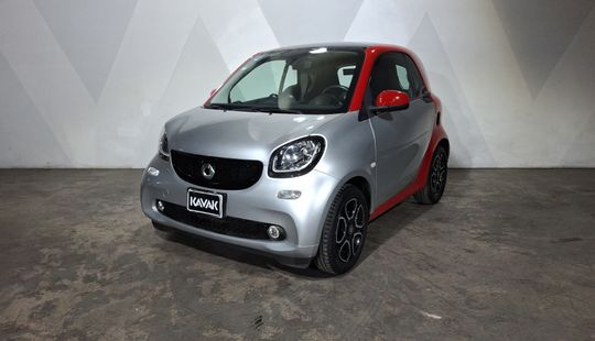 Smart • Fortwo