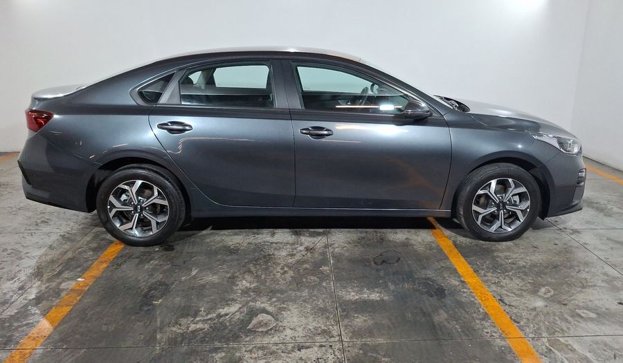 Kia Forte 2.0 LX IVT Sedan 2021