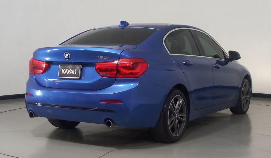 Bmw Serie 1 2.0 120IA SPORT LINE AUTO Sedan 2019