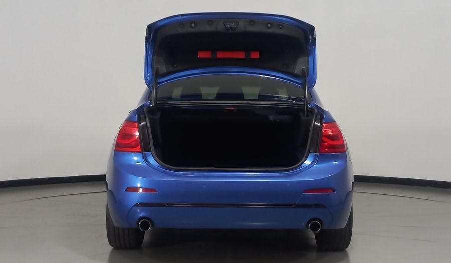 Bmw Serie 1 2.0 120IA SPORT LINE AUTO Sedan 2019