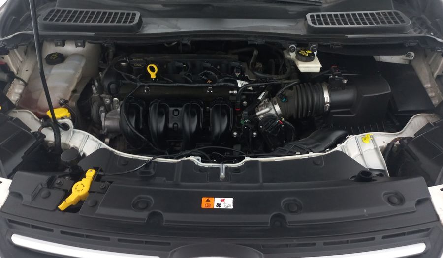 Ford Escape 2.5 TREND ADVANCE I4 AT Suv 2015
