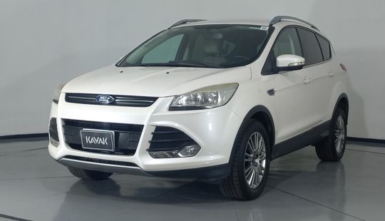 Ford • Escape