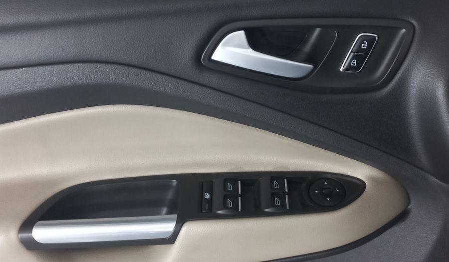 Ford Escape 2.5 TREND ADVANCE I4 AT Suv 2015