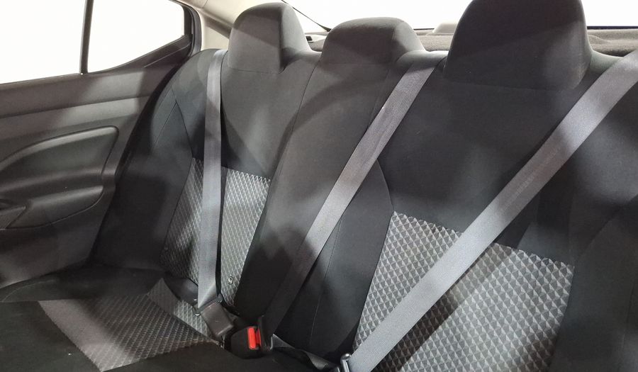 Nissan Versa 1.6 SENSE CVT Sedan 2022