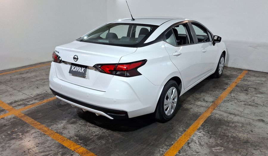 Nissan Versa 1.6 SENSE CVT Sedan 2022