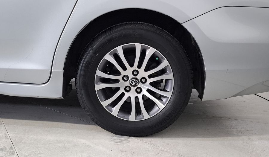 Toyota Sienna 3.5 XLE AUTO Minivan 2019