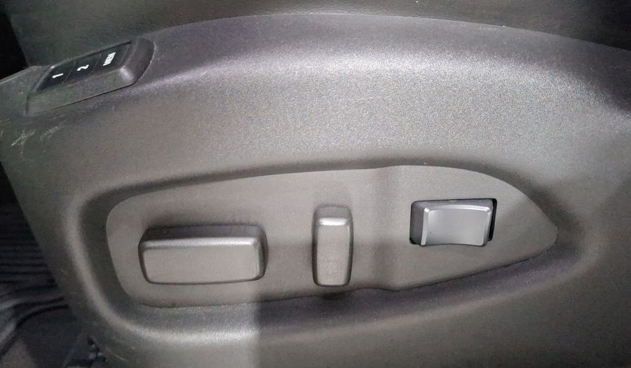 Cadillac Srx 3.6 SRX AT 4WD C Suv 2013