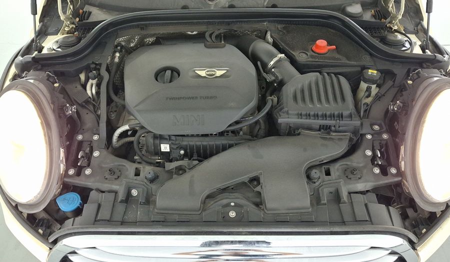 Mini Cooper 1.5 COOPER CHILI AT Hatchback 2015