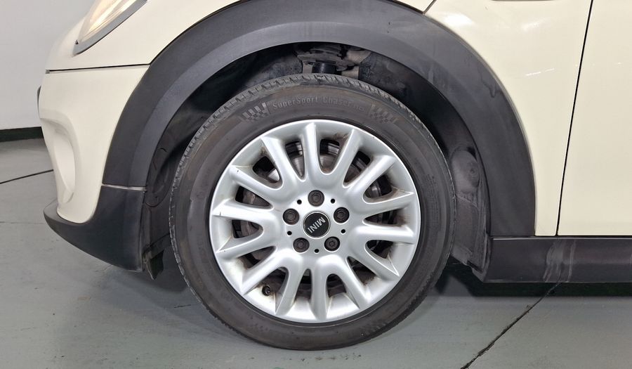 Mini Cooper 1.5 COOPER CHILI AT Hatchback 2015