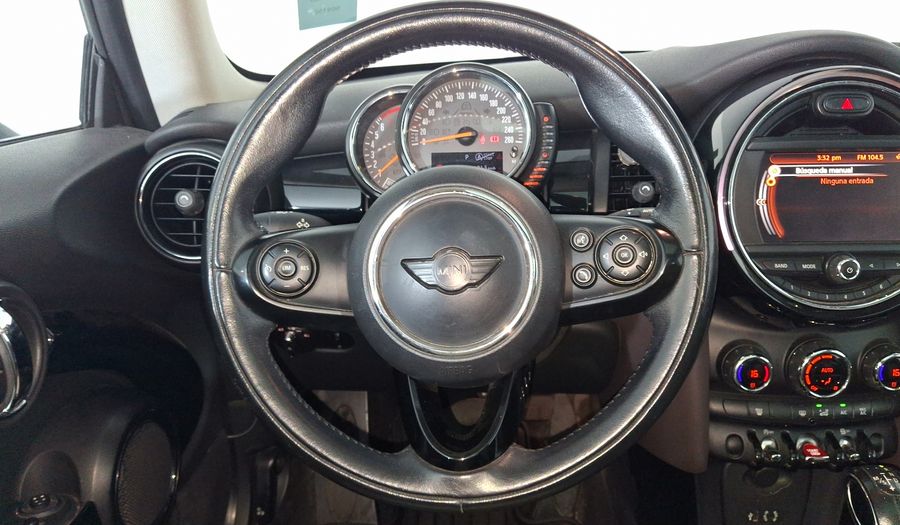 Mini Cooper 1.5 COOPER CHILI AT Hatchback 2015