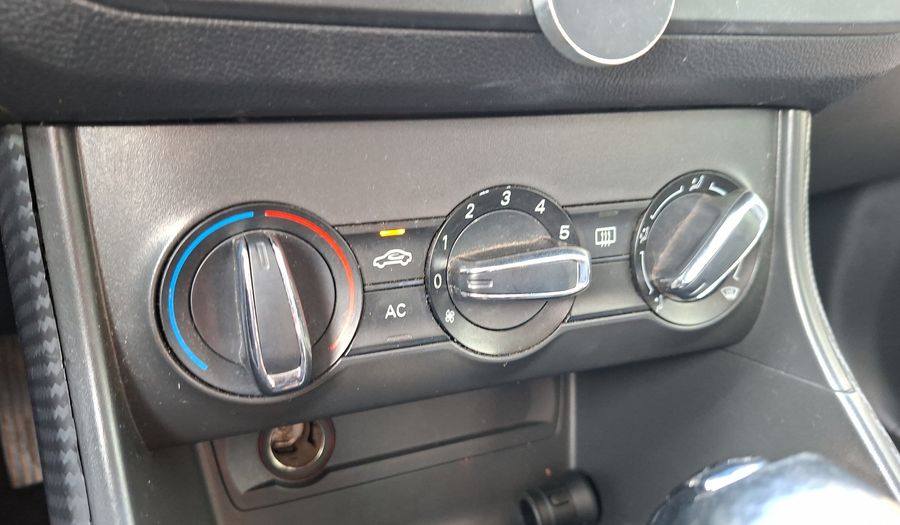 Mg Zs 1.5 AUTO STANDARD Suv 2020
