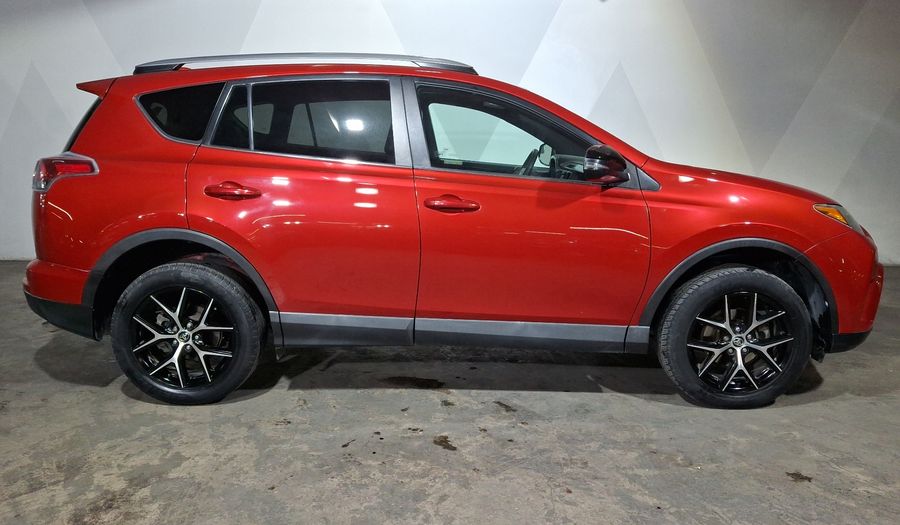 Toyota Rav4 2.5 L4 SE 4WD AT Suv 2017