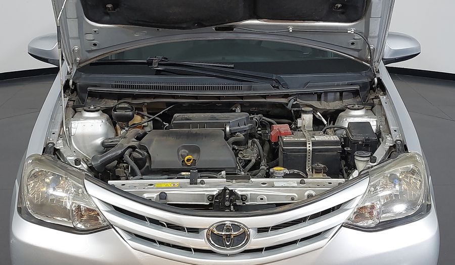 Toyota Etios 1.3 T-FLEX X Hatchback 2014