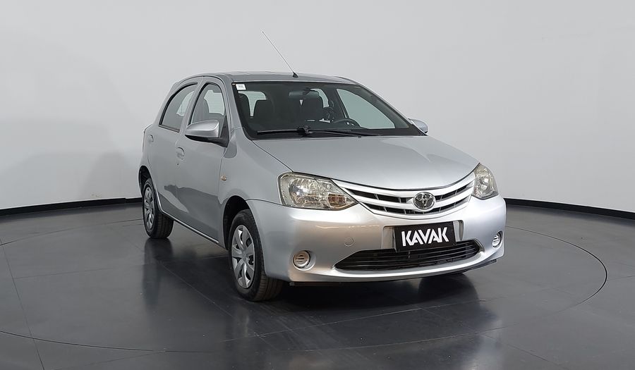 Toyota Etios 1.3 T-FLEX X Hatchback 2014