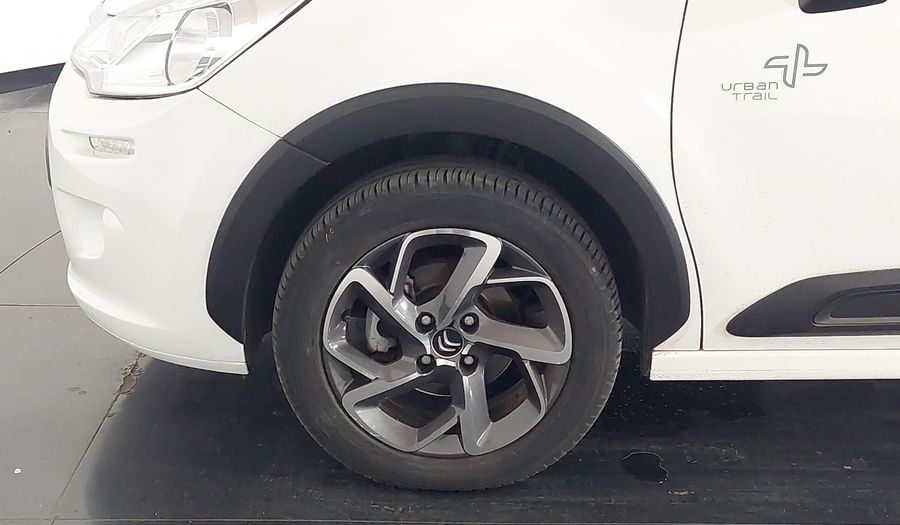 Citroen C3 1.6 URBANTRAIL ETA6 Hatchback 2019