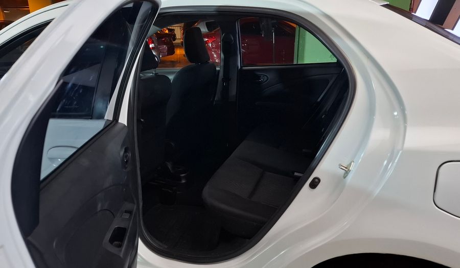Toyota Etios 1.5 XLS Sedan 2021
